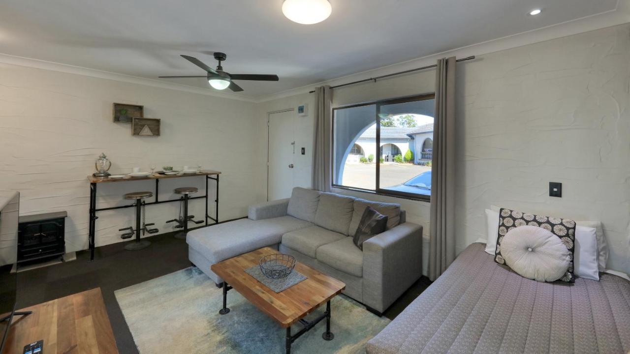 Grafton Lodge Motel エクステリア 写真